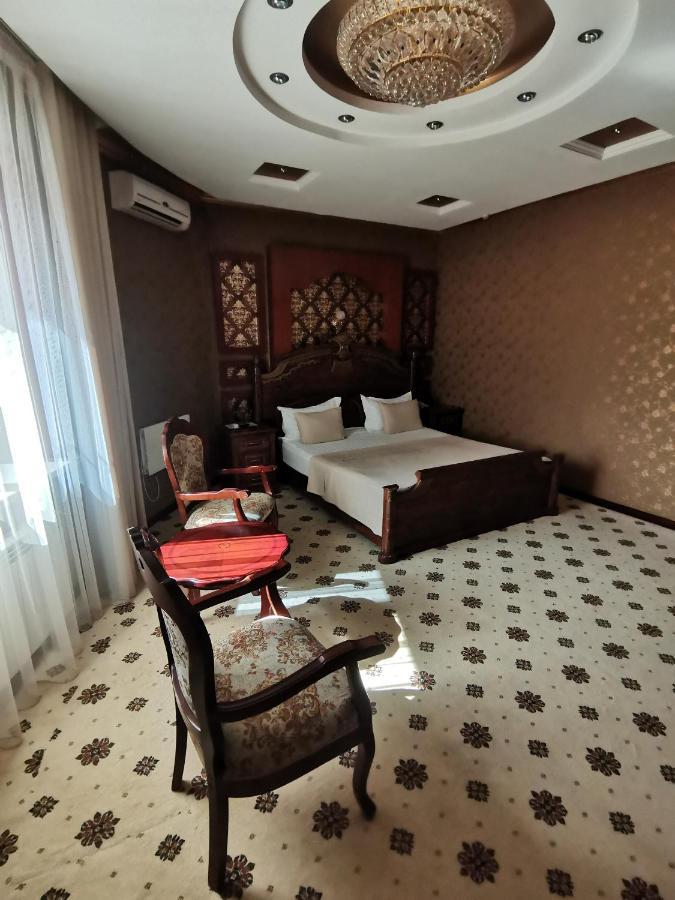 Altyn Adam Hotel Petropavlovsk Extérieur photo