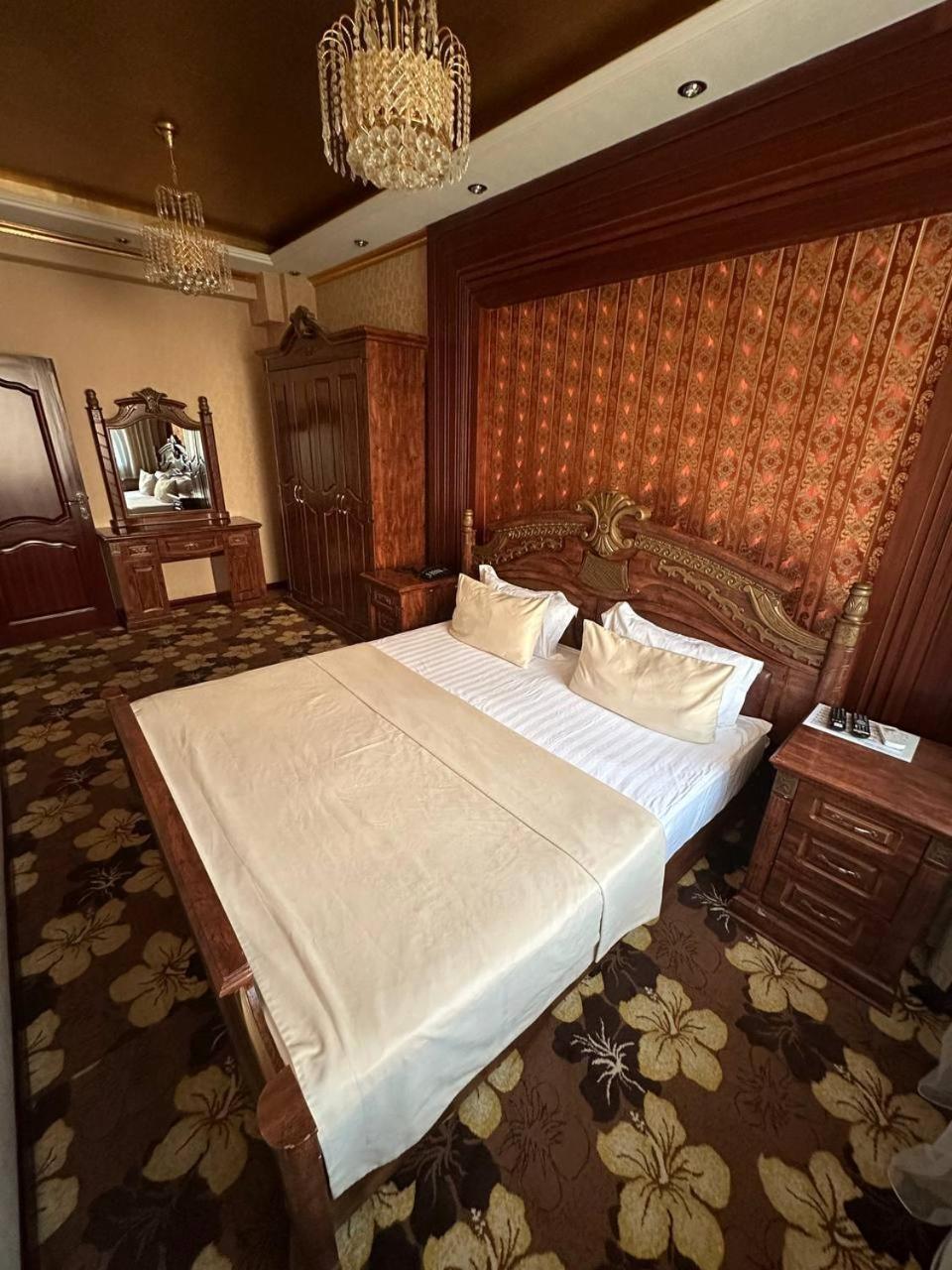 Altyn Adam Hotel Petropavlovsk Extérieur photo