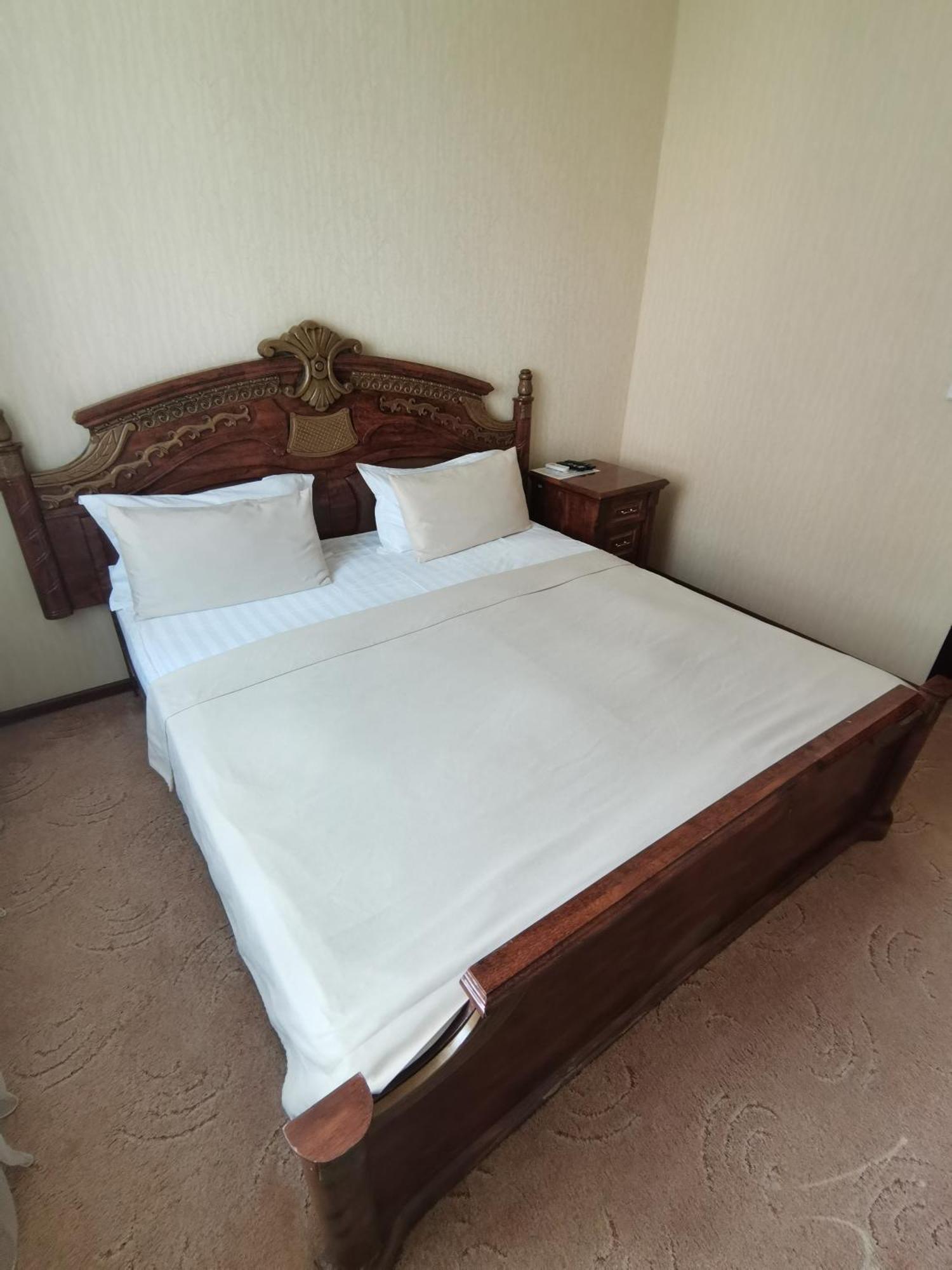 Altyn Adam Hotel Petropavlovsk Extérieur photo